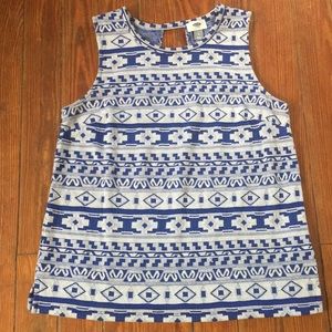 Old Navy top